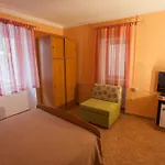 Casa de hóspedes Floreus