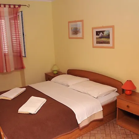 Floreus 3* Cres
