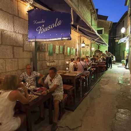 Guest house Floreus Cres