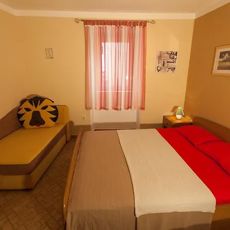 Guest house Floreus 3*