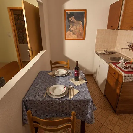 Guest house Floreus