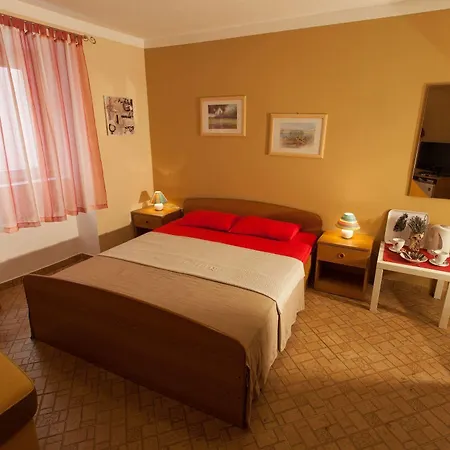 Floreus 3* Cres