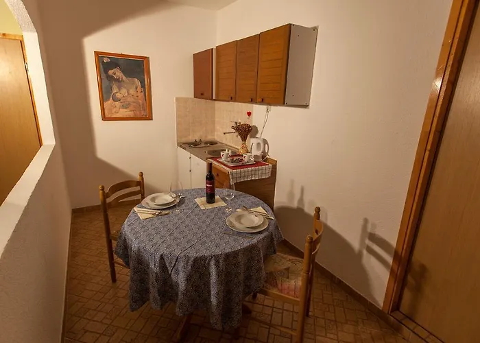 Vendégház Floreus 3*