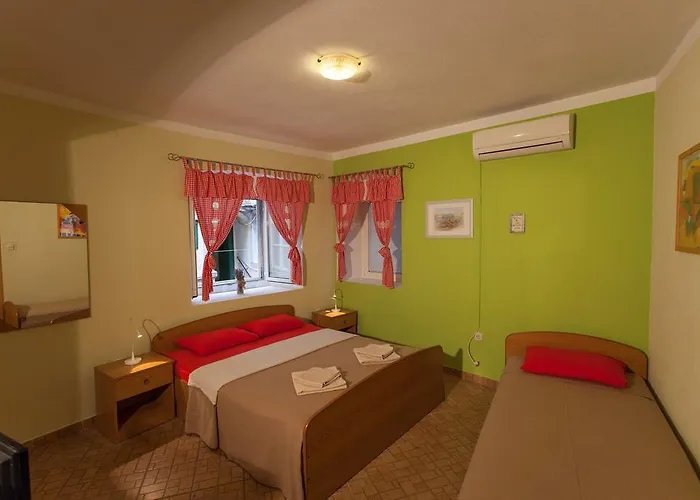 Vendégház Floreus Cres